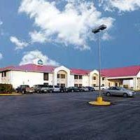 Hotel Clarion Pointe